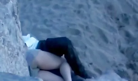 Angelina se jeba sa suradnikom filme erotice 720p