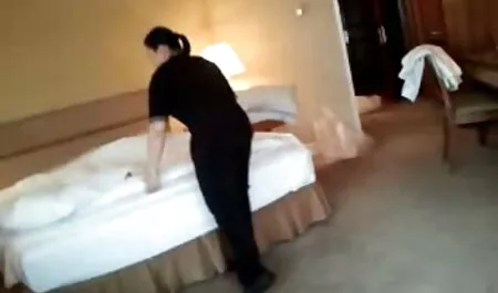 Dvije prekrasne seksi lezbijke tetovirane drolje strapon jedno porno hd animal drugo