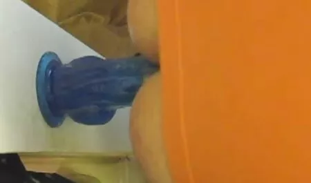 Tri mlade plavokose lezbijke strastveno porno extra hd miluju po krevetu