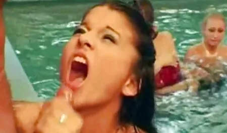 Mladi par voljno jebe na porno massage hd kameru