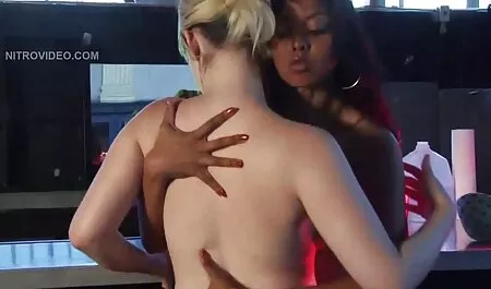 Tako se reklamira, izlaže prekrasne slatke sise, uzbudljivo full porno film hd miluje požudnu crnu macu i s takvim zadovoljstvom masira analni vibrator