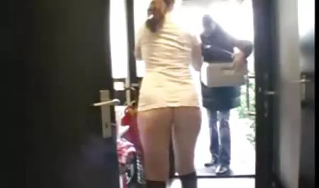 Kurva filme porno gratis on line je sisala kurac svom dečku