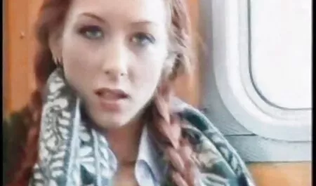 Mlada brineta filme porn online sjedi na debelom penisu