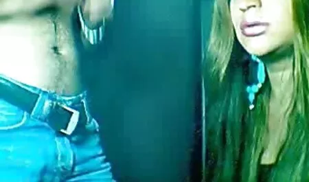 Zrela zgodna shemale u čarapama ukazivanje kurac free porno film hd igračkom