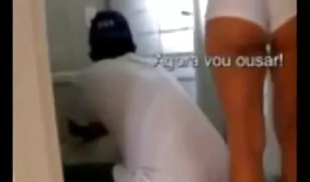 Dude pesnice retube futai sočne kuje u analnoj