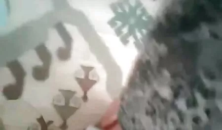 Dvije drolje napale hq porno hd su člana simpatičnog zgodnog lijepa