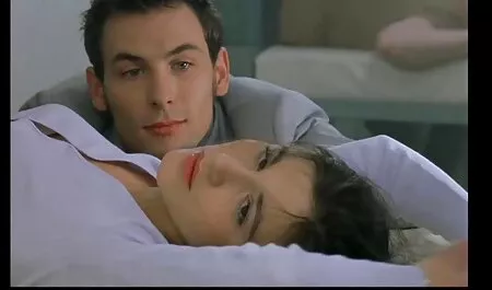 Izbor mladih kurvi koje su se napile dovraga i ganule filme prono hd u klubove