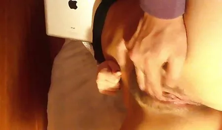 Zrela kuja brzo mazi joj pičku i ne može da porno hd longest je sperma