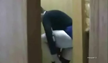 Prsata kuja sisanče long film porn hd kurac nigga oko bazena