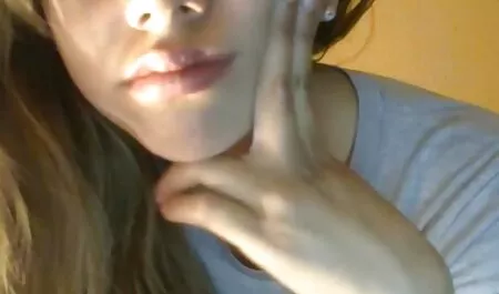 Prsata plavuša Bonnie Rotten jebeno je lezbijka porn filme online Nicolette Shea