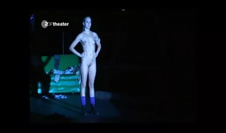 Prsata lezbijska milf liže pičku filme xxx free online za babu