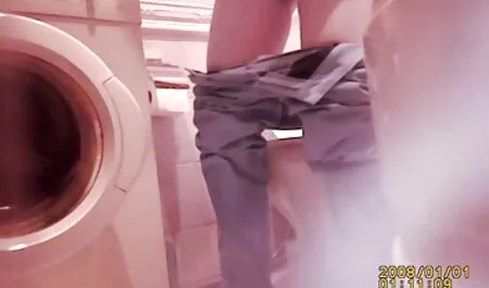 Dvije lezbijske djevojke jebao zreo muškarac imagini cu pizde flocoase