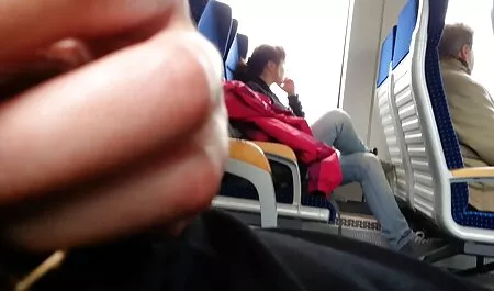 Nježna baba Anna Rose polako jebe mačku lezbience care se fut dildo i jaše kurac
