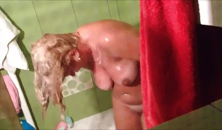 Dvije mlade prekrasne mulatice imaju trica u jacuzziju porno hd net