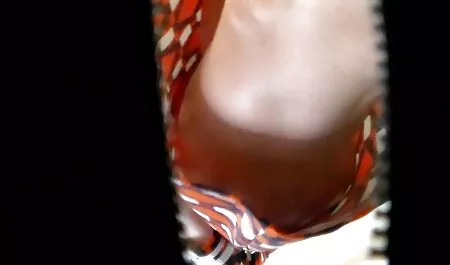Djevojčicu guzicu filmulete xxx online rastrgaju dva člana