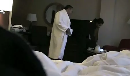 Slatka kuja voljno sisa dva člana ful porn film čudovišta!
